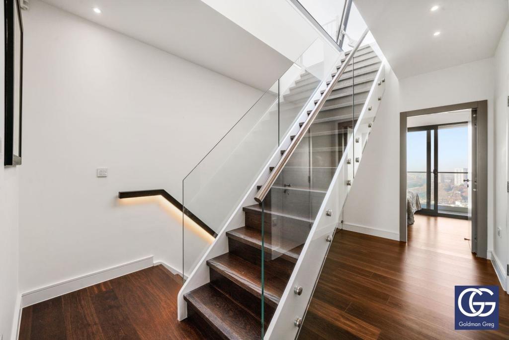 Penthouse 3, Centre Heights - 1Q19KW3yf8tGhN66Babt