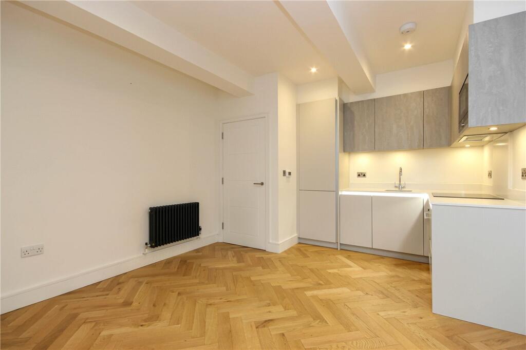 Living Room/Kitchen