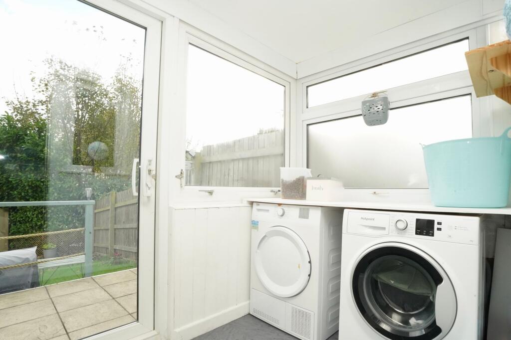 Sun Room/ Utility