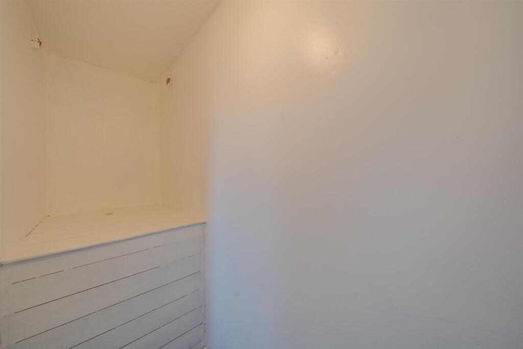 23 Neyland Path-3.jpg