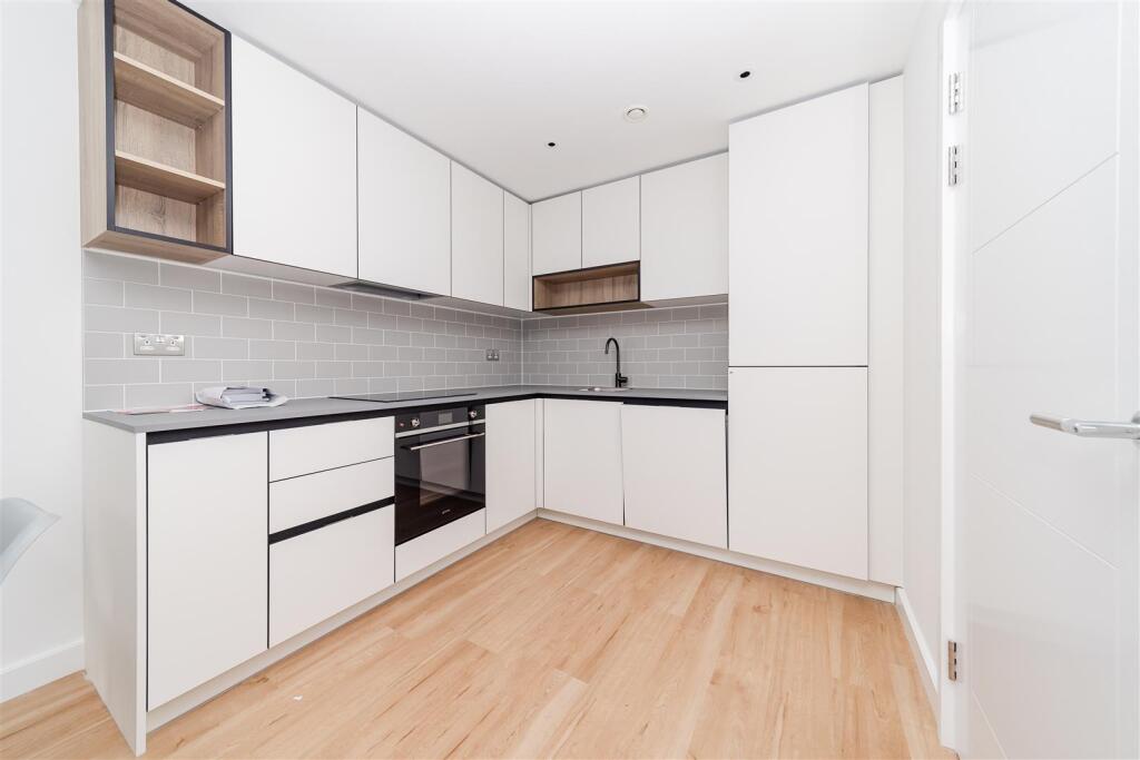 Kitchen  .jpg