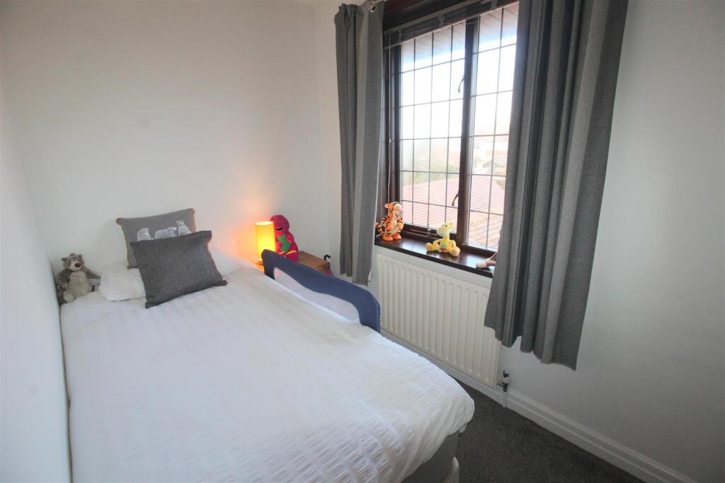 Mayfield Rd, 121, rear small bedroom.JPG