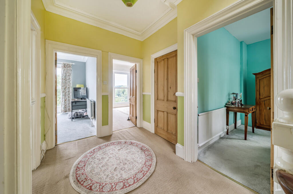 1309886-7-684aefa...