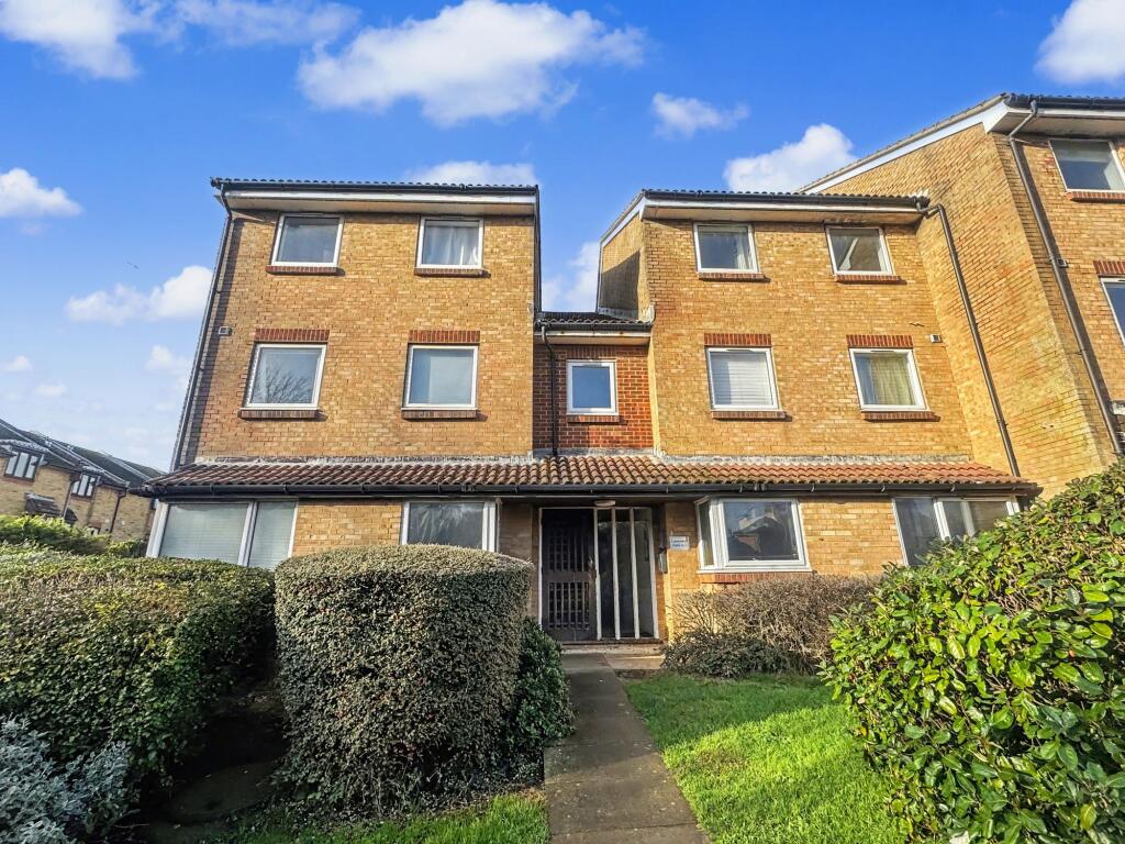 Lake Drive, Peacehaven, BN10 7QD