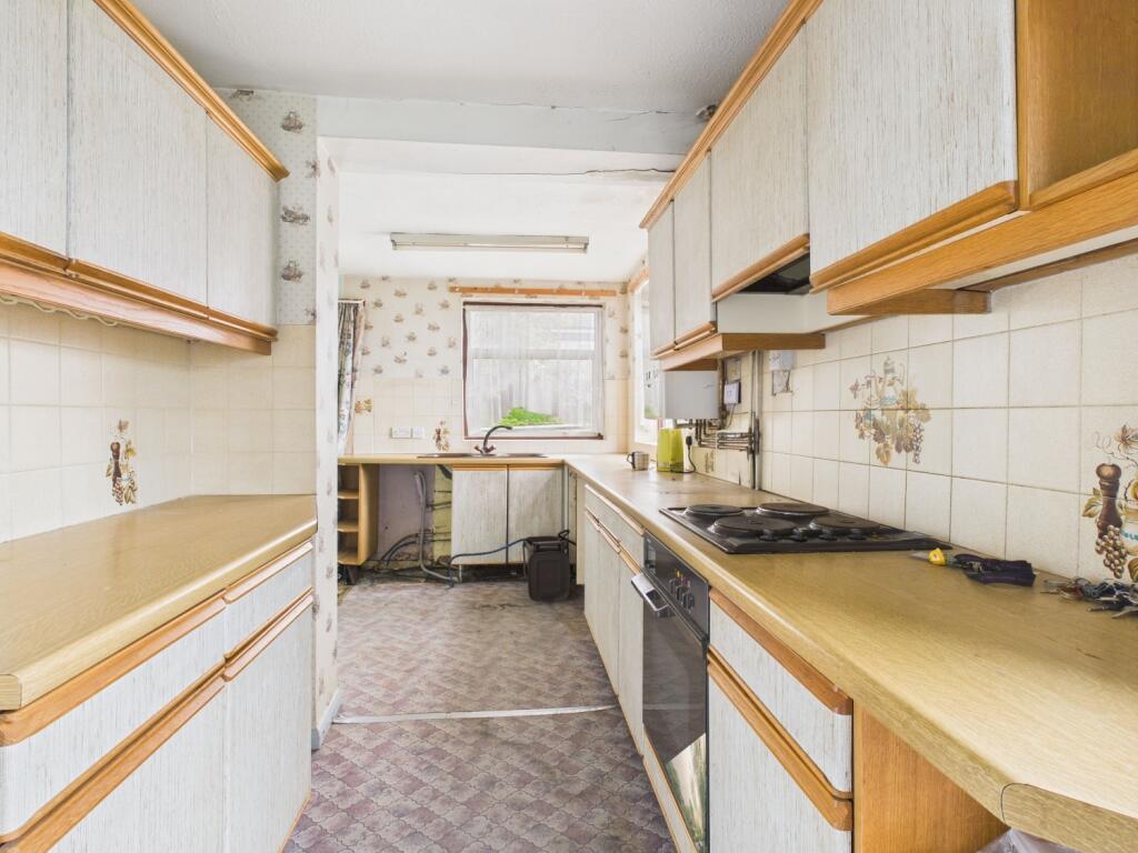 CAM04922G0-PR0078-STILL008