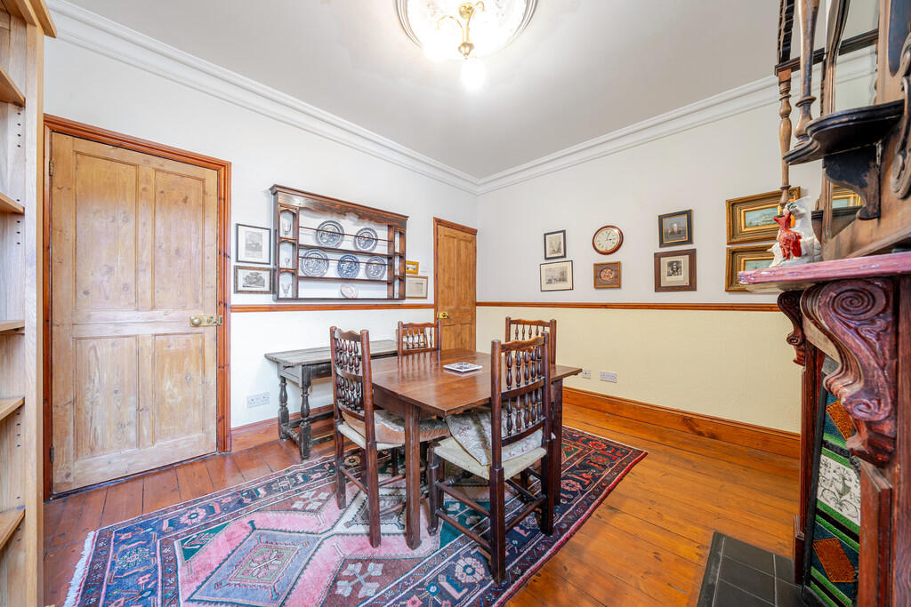 1297413-14-682e30...