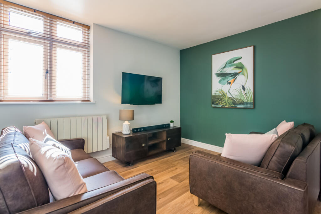St Hilds Flat 2 living room 2
