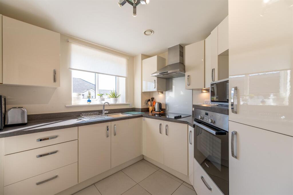 Flat 17 Limewood 25 10.jpg