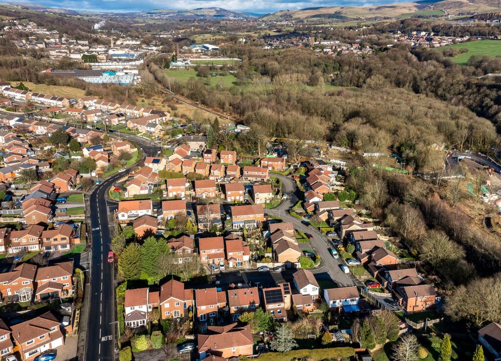 Aerial View with Lane Trail to Nuttall Park 