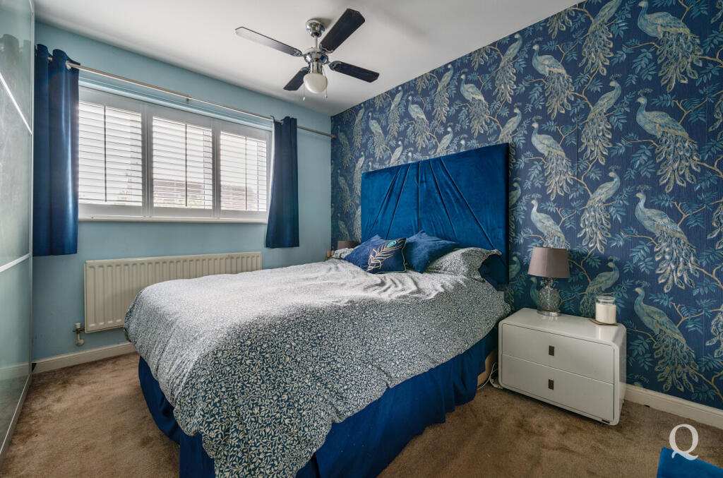 36bd01cd-4c6c-41c...