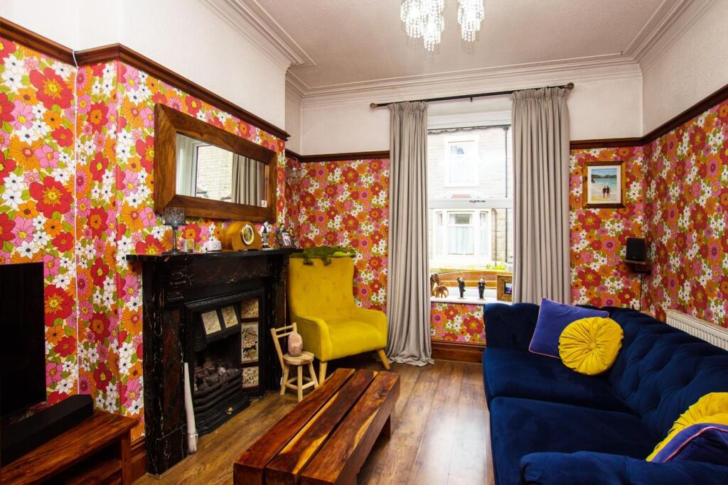 Almond Street (9).jpg