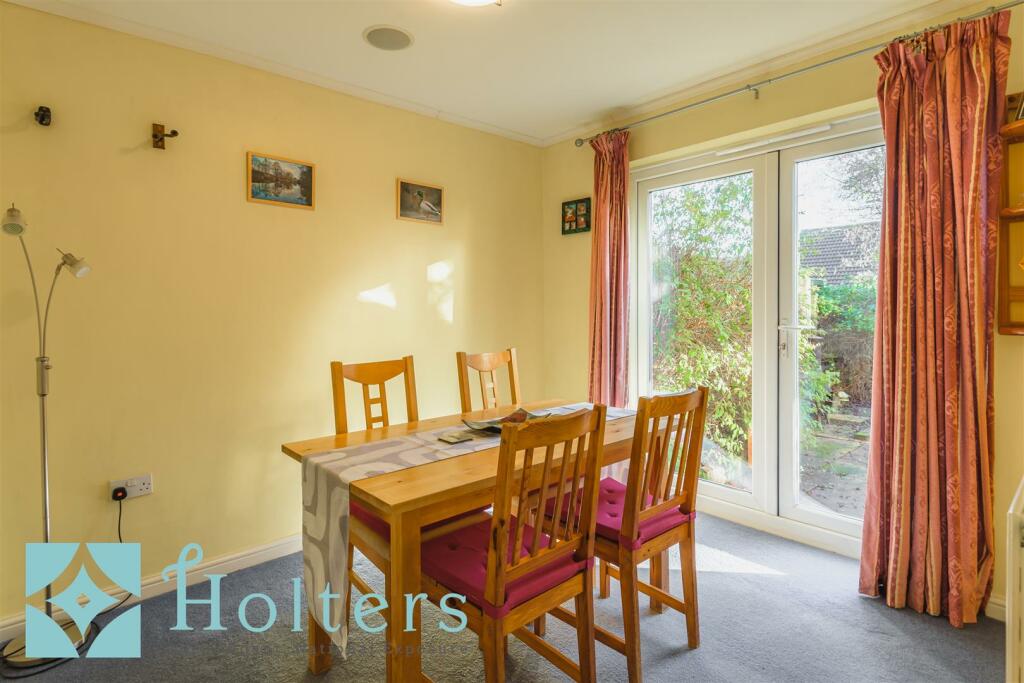 66 Dahn Drive, Ludlow-14.jpg