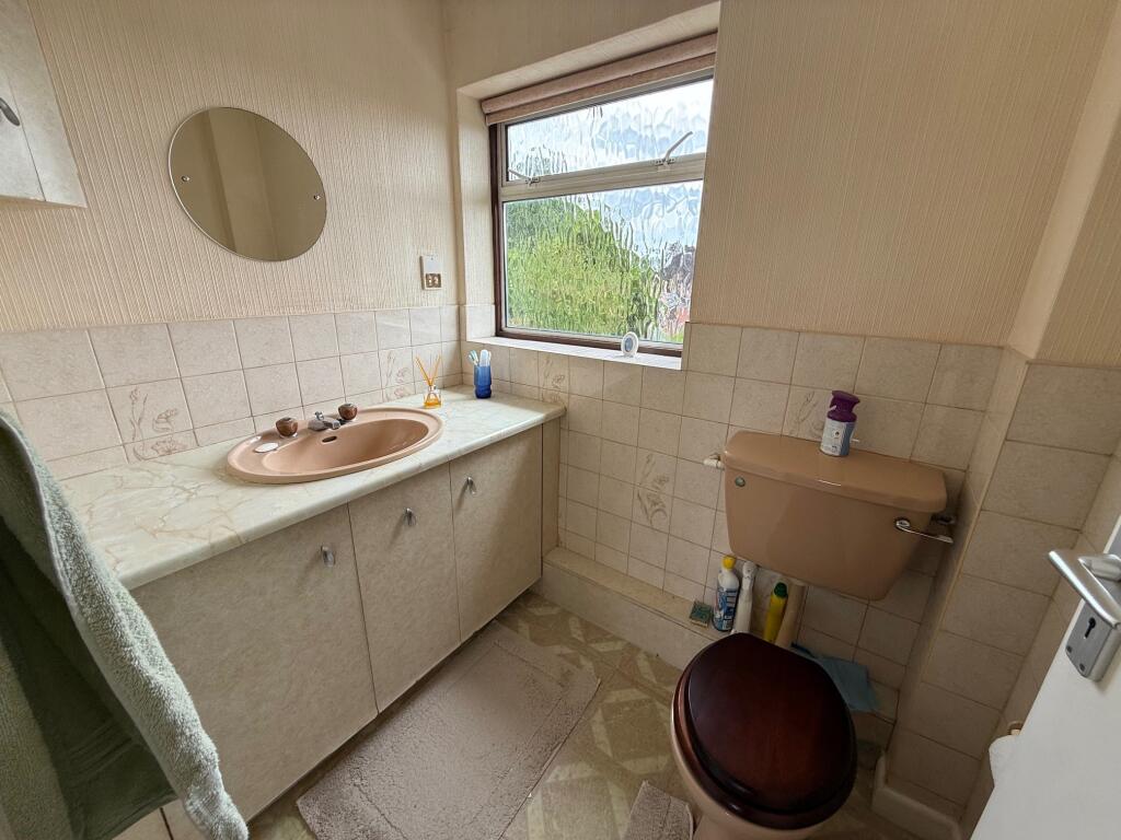 Separate WC