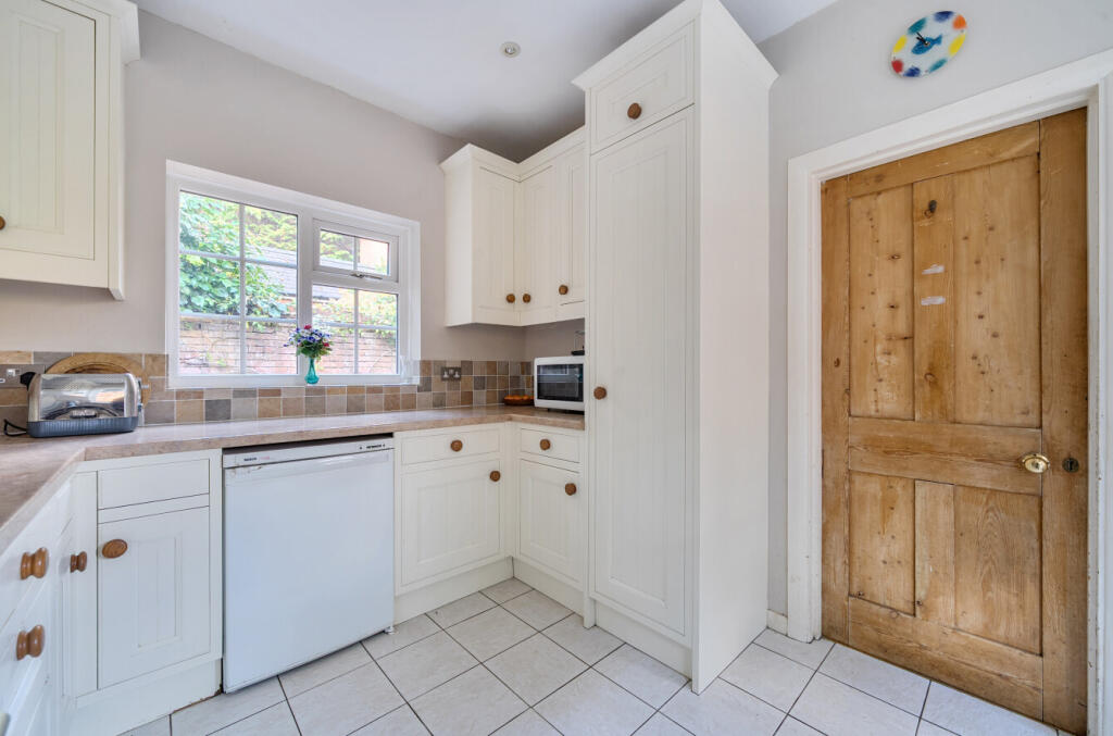 1336626-23-68d132...