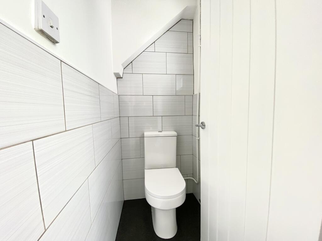 image00022.jpeg