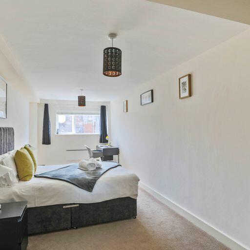 1 bed exec