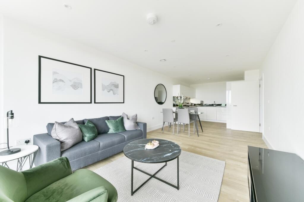 living Area - Epsom