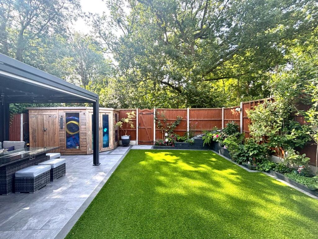 Garden_2.jpeg