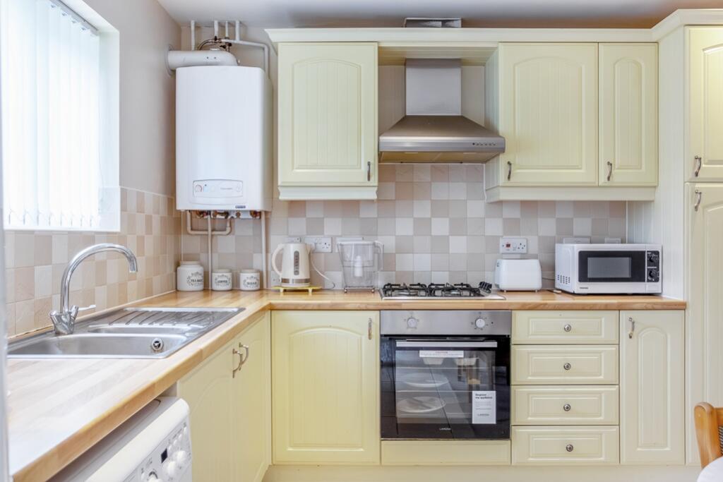 52 Thomas Middlecott Drive (Kirton)-12