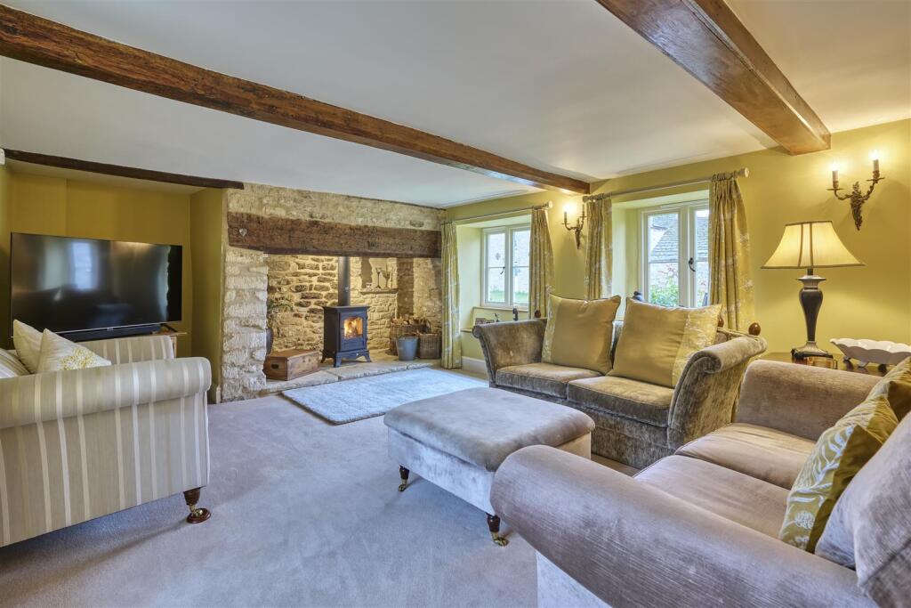 55 Glapthron Rd Upper Benefield-30.jpg