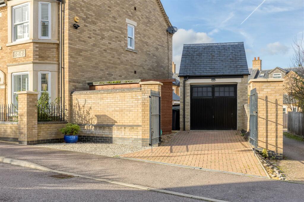 Private gated driveway