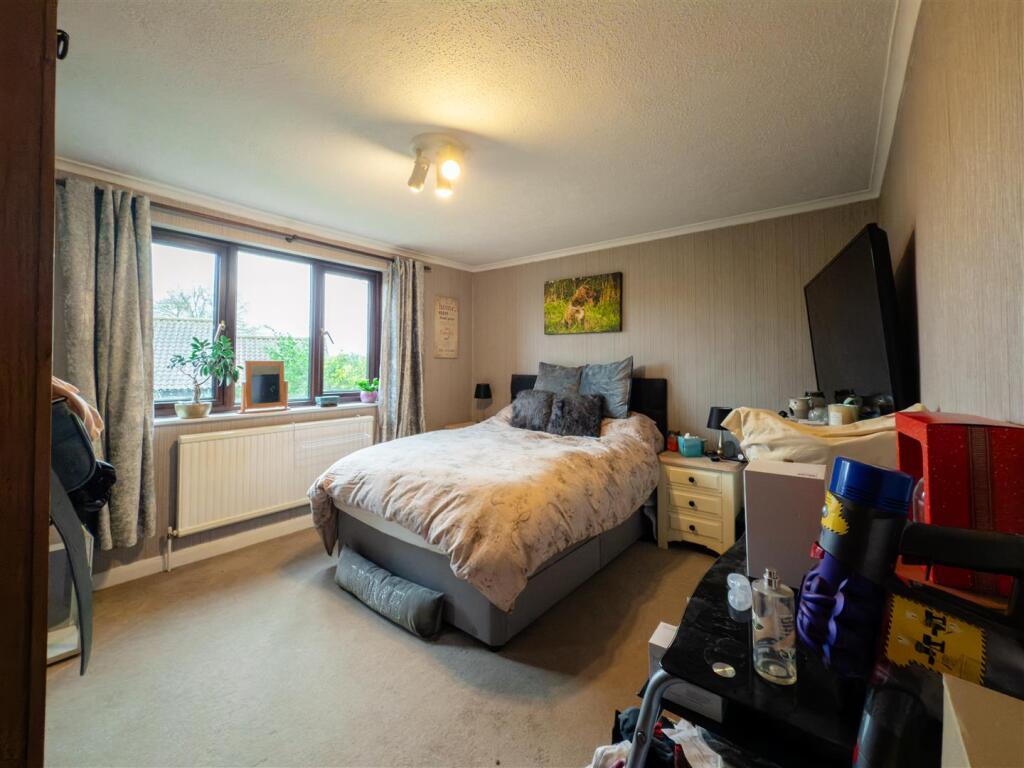 Bedroom 3.jpg