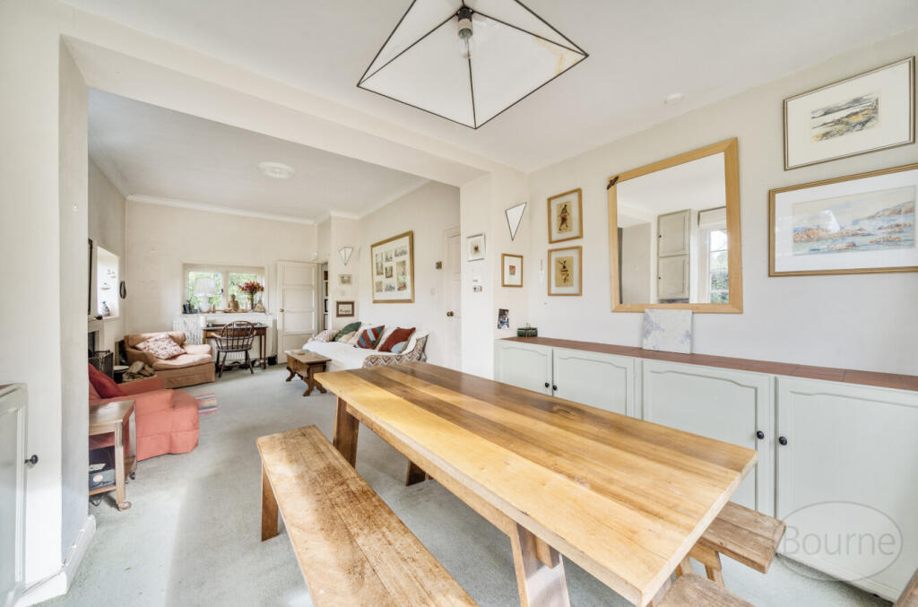 f8f30179-7eb9-4aa...