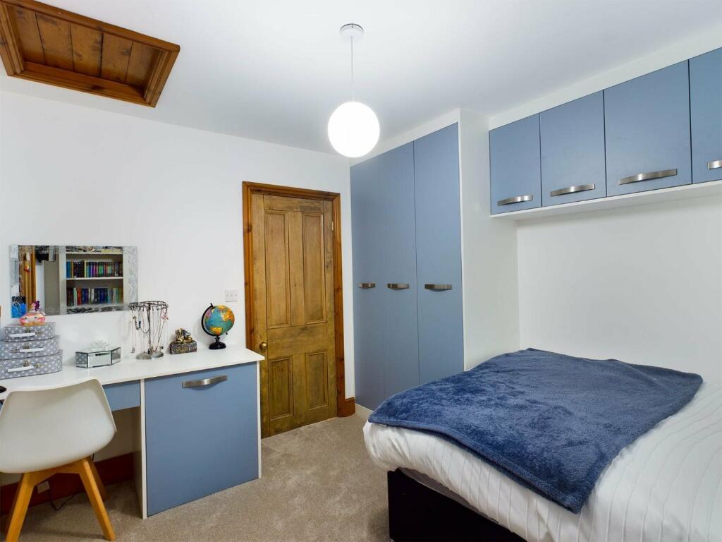 BEDROOM THREE