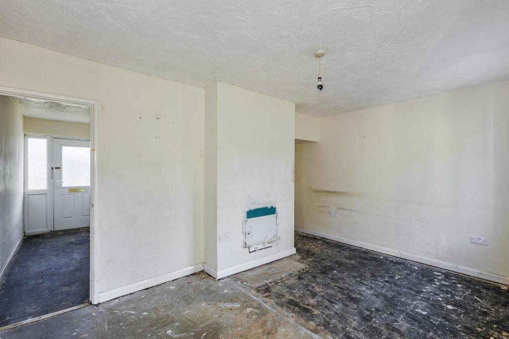 19 Wintringham Road, St. Neots, Cambridgeshire, PE19 1NX