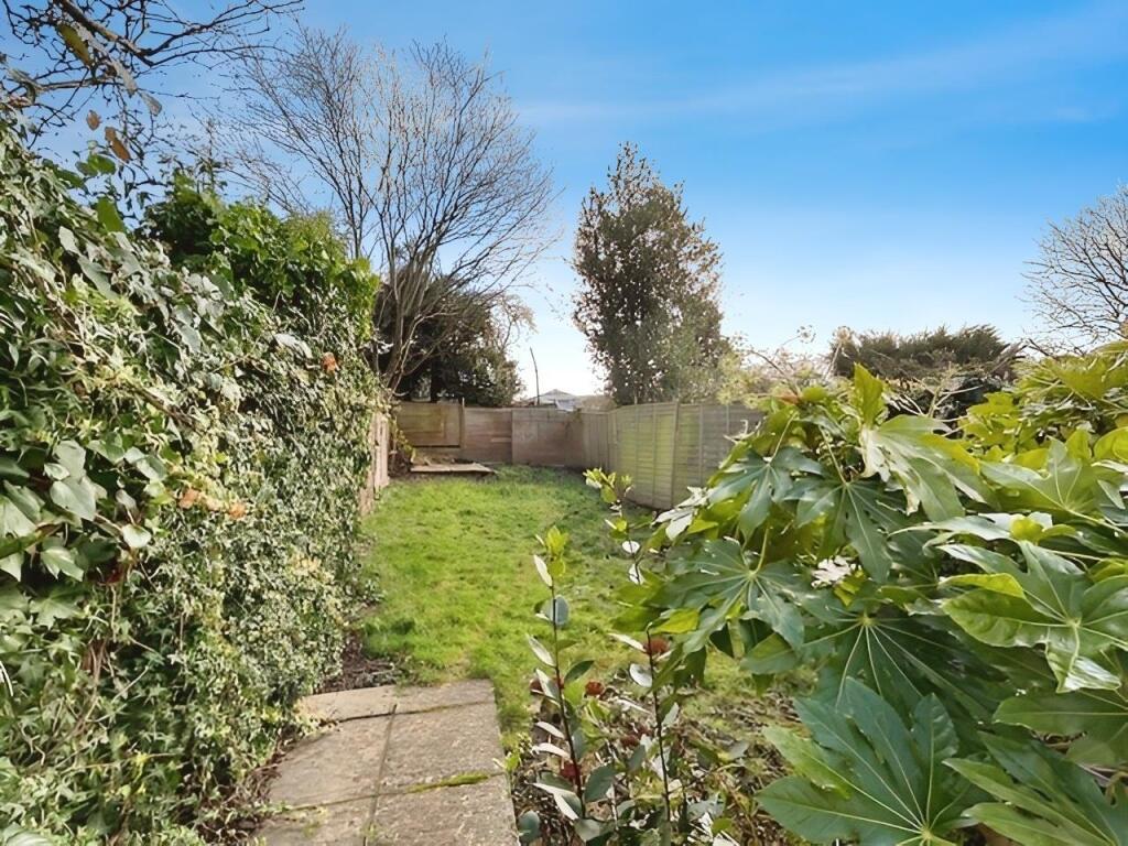 3c037622-Garden 201.jpg