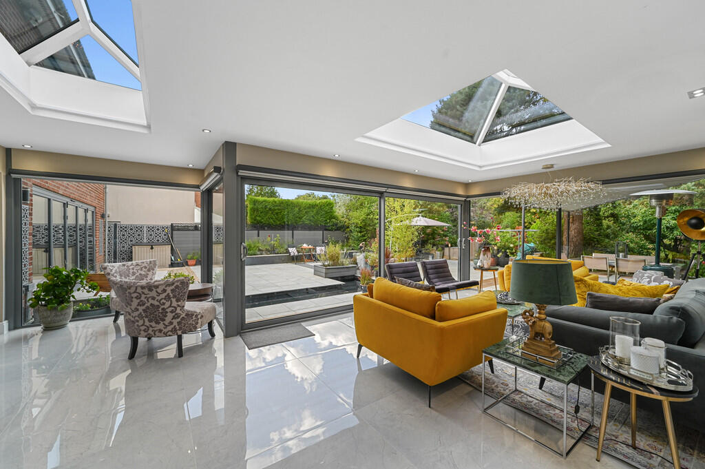 PT-FC(COL)-13Huna...