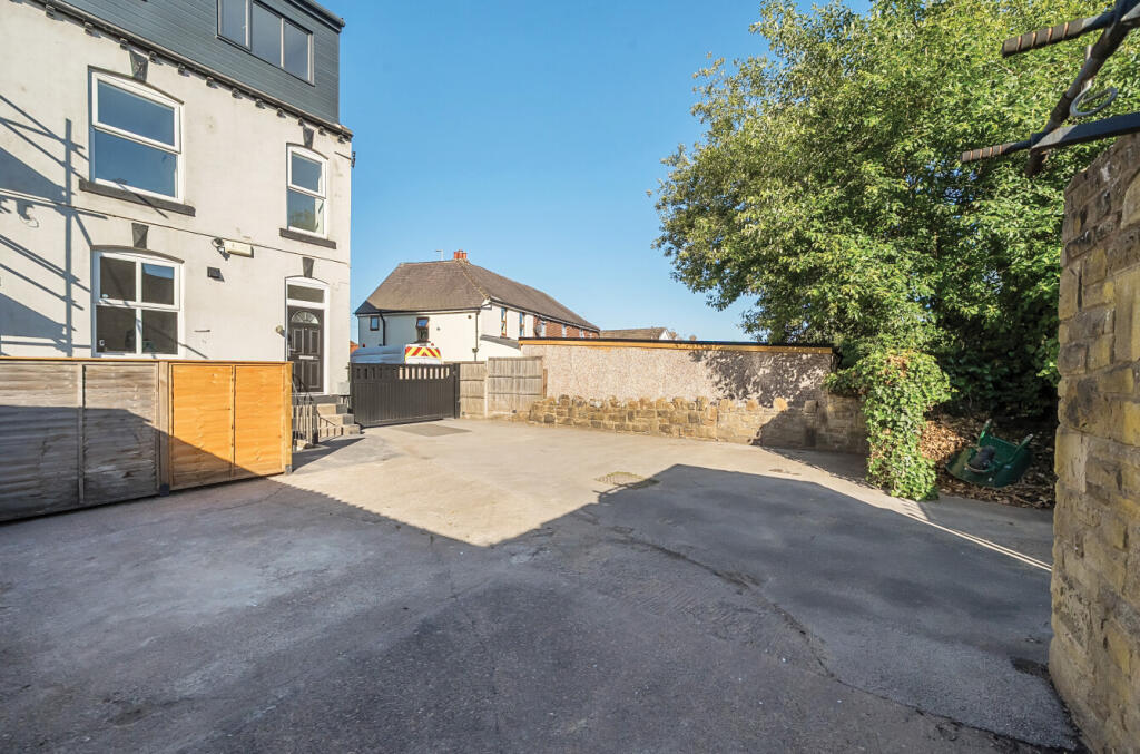 1319192-23-687633...