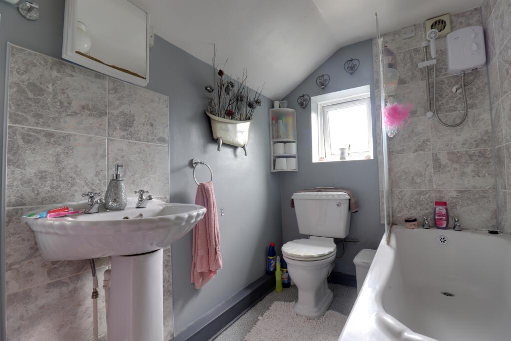 Family bathroom