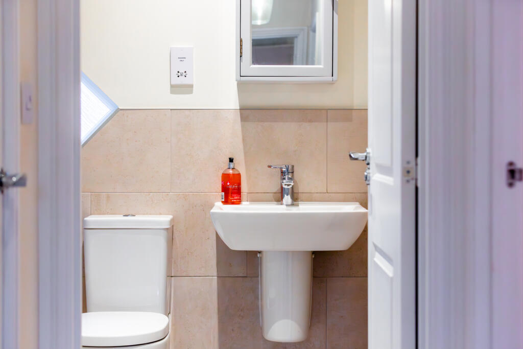 5F8A1979-Enhanced-NR