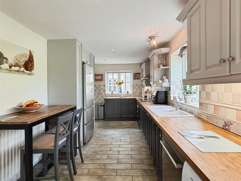 Breakfast Kitchen