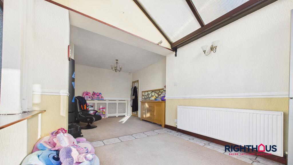 Dining Room/Conservatory