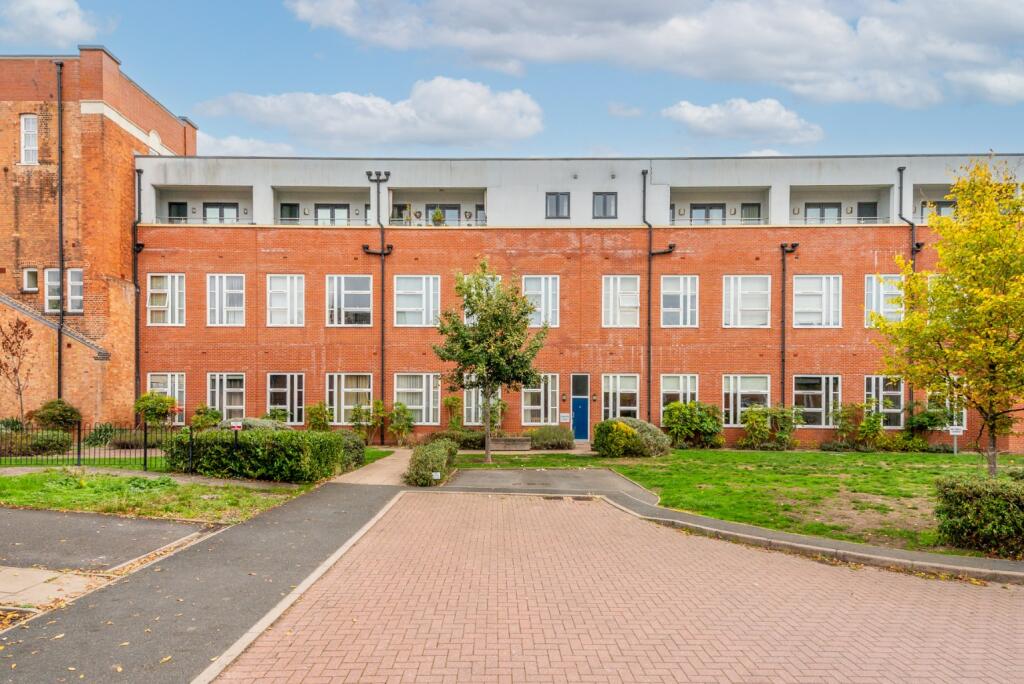 Cinderella Court, Watery Lane, Worcester, Worcestershire, WR2 5AT