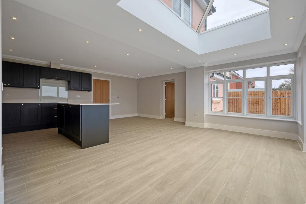 Kitchen 6