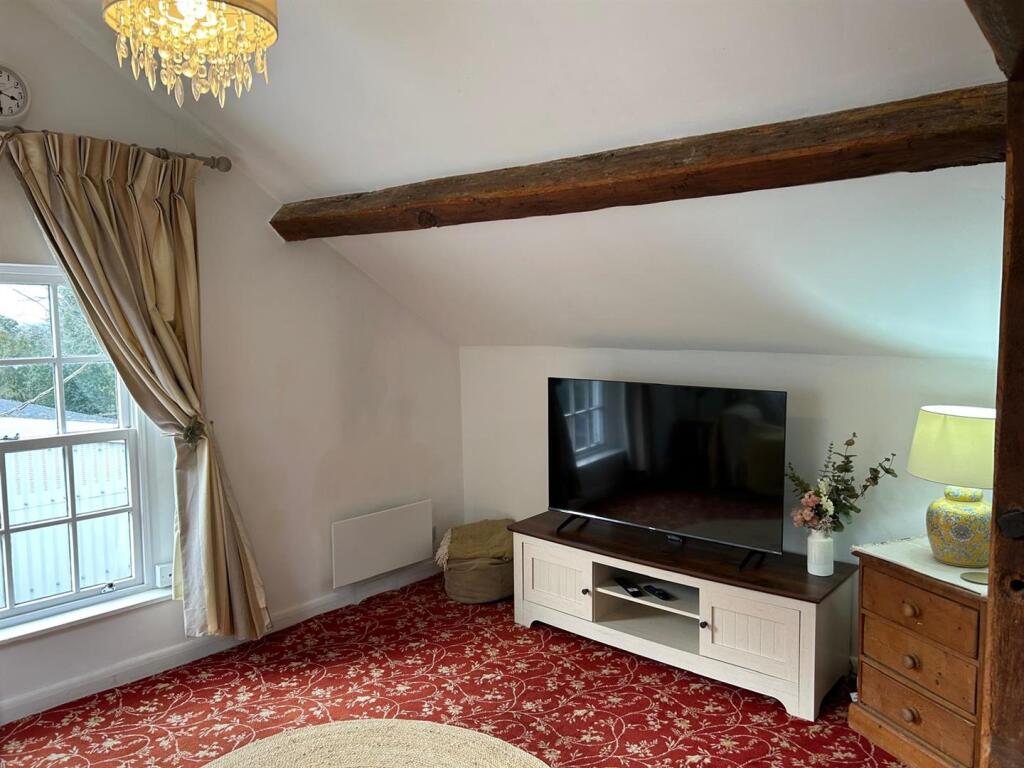 Stable Flat Yelvertoft (4).jpg