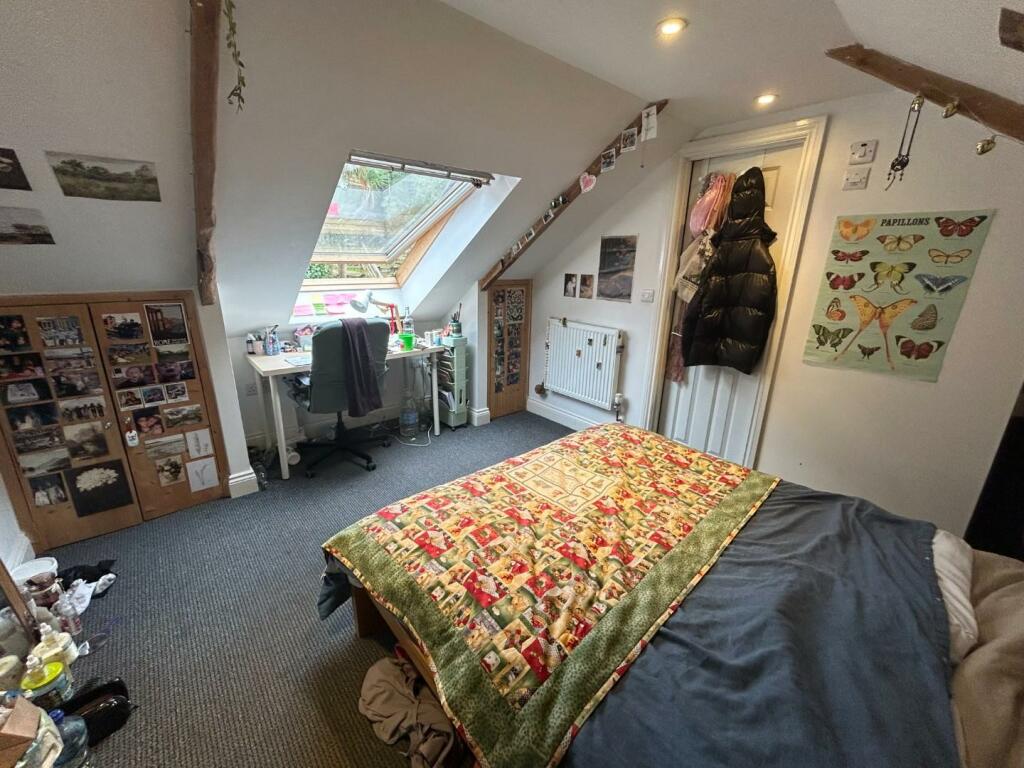 Bedroom 5