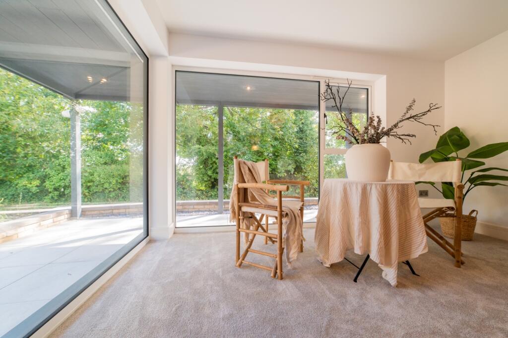 Award-winning Media team on EVERY Listing_28