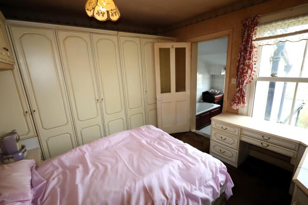 Rear Bedroom