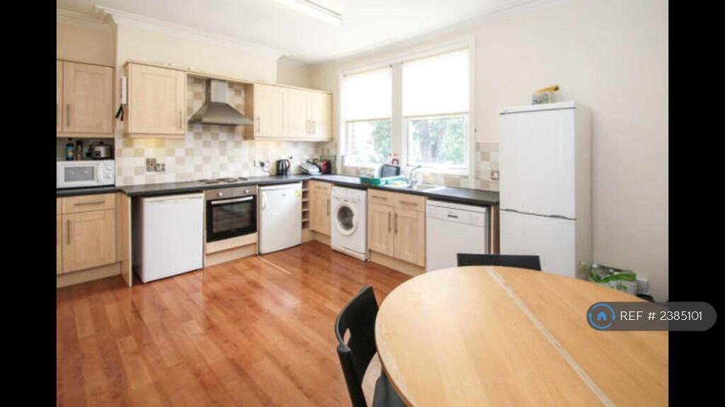 Communal Kitchen