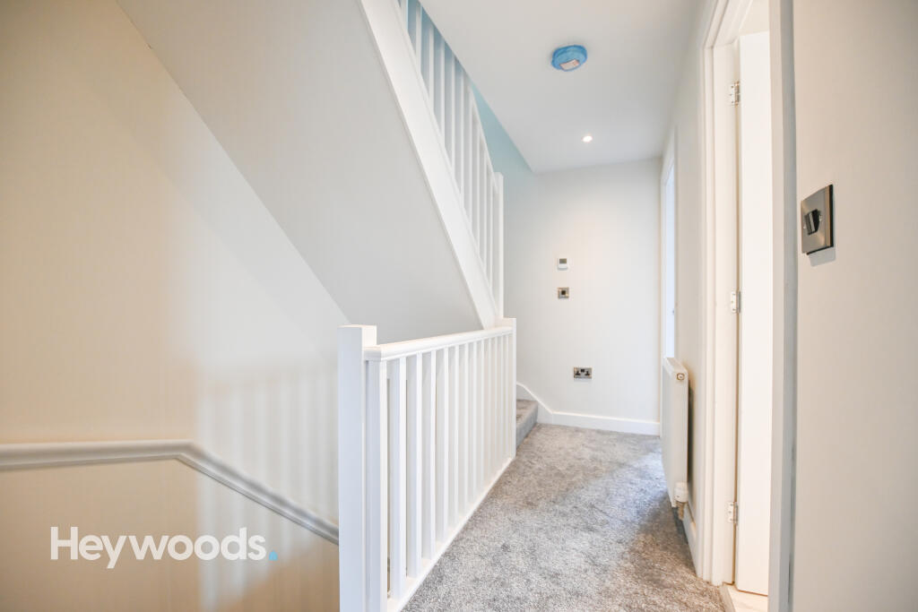 listing_458573_0018_dc048dd8