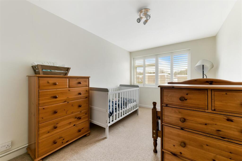 BRIAVELS COURT (12).jpg