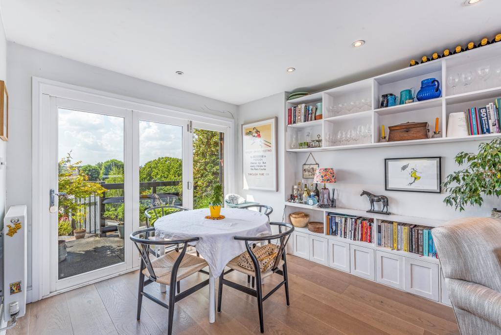 Boscombe Road, 56 TF