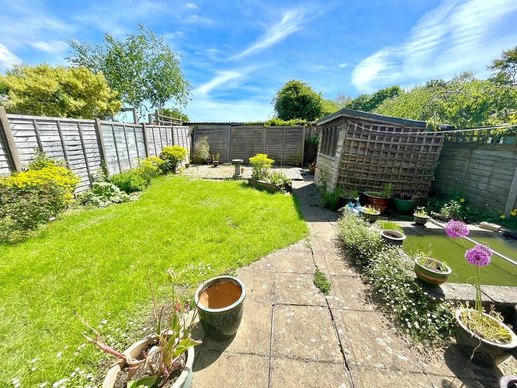 3b Fitzalan Road ...