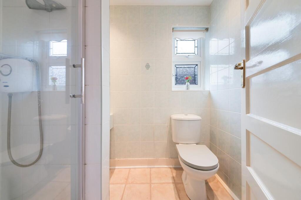 WOODSTONE AVENUE, (4).jpg