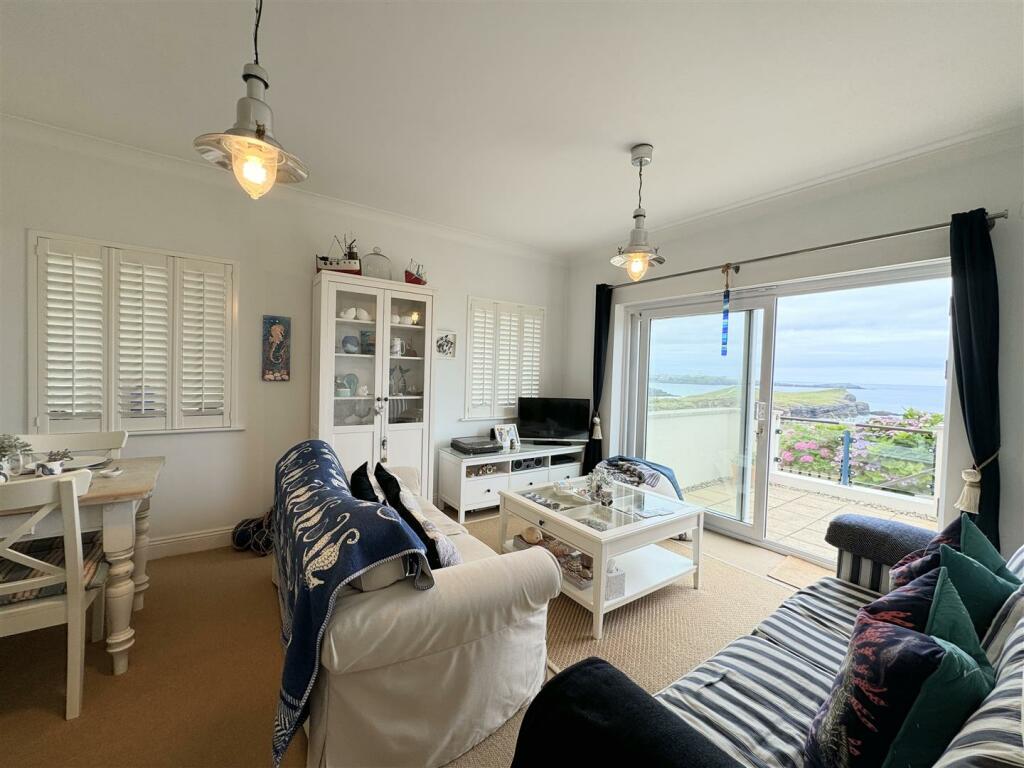 Lounge Area