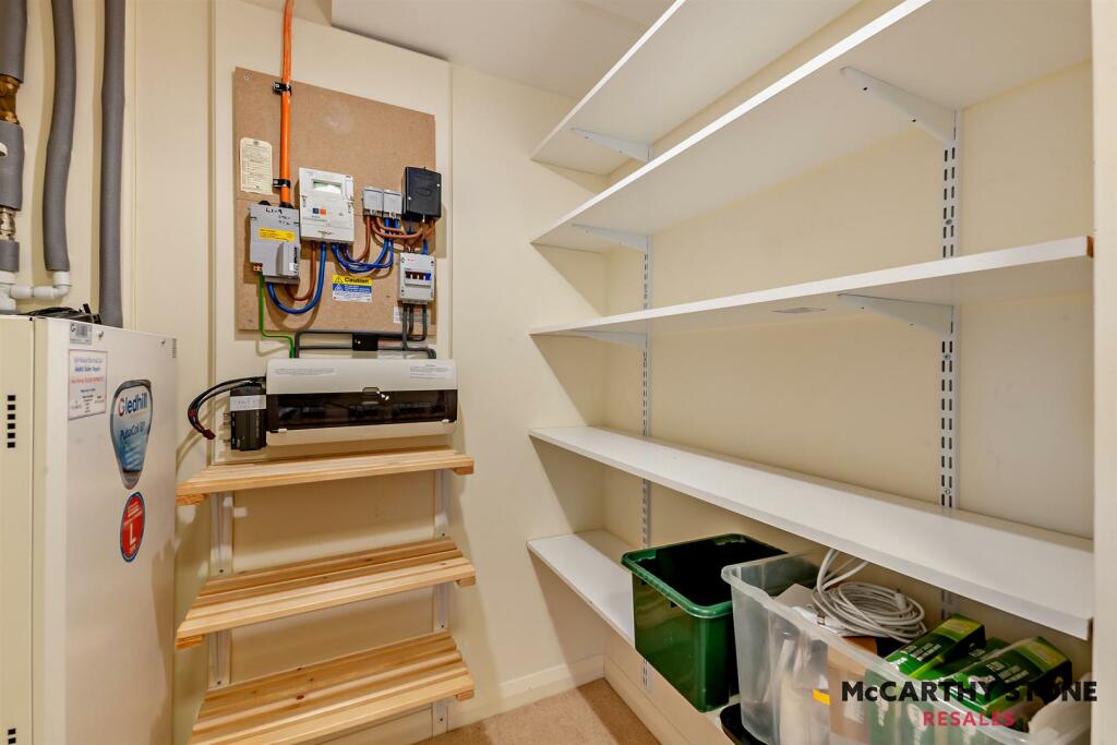 8588489-interior22-800.jpg